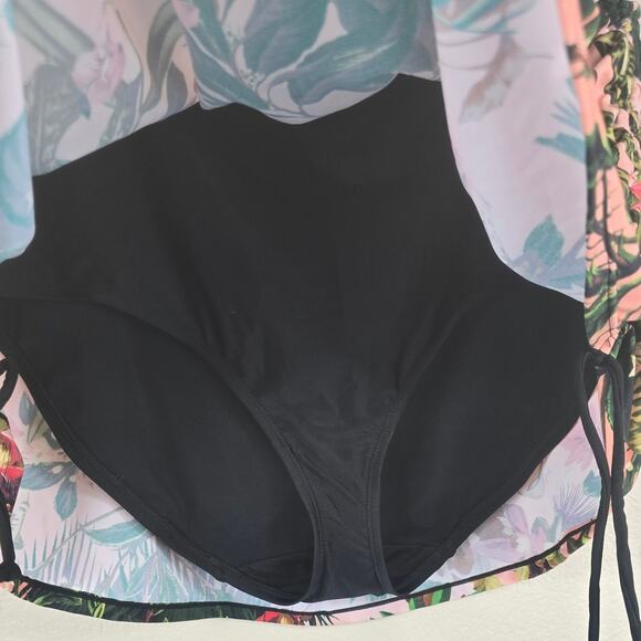 Cacique Swim Black Pink Floral Hawiaan Summer Swim Skort 24 NWT - Picture 4 of 8